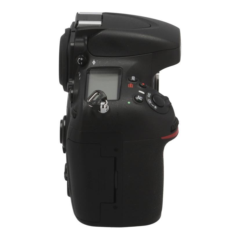 Nikon ニコン /デジタル一眼 ボディ/D800E ﾎﾞﾃﾞｨ//2014584/ABランク/05