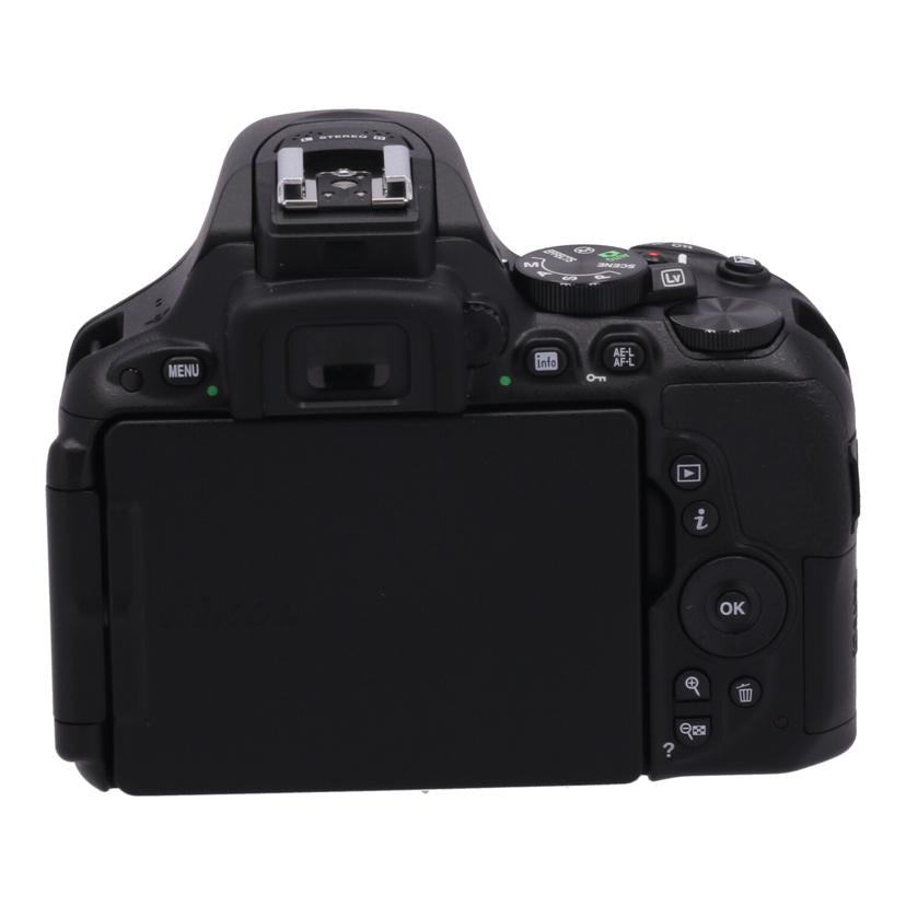 Nikon ニコン/デジタル一眼レンズキット／D5500/D5500ﾚﾝｽﾞｷｯﾄ//2155773/Aランク/21