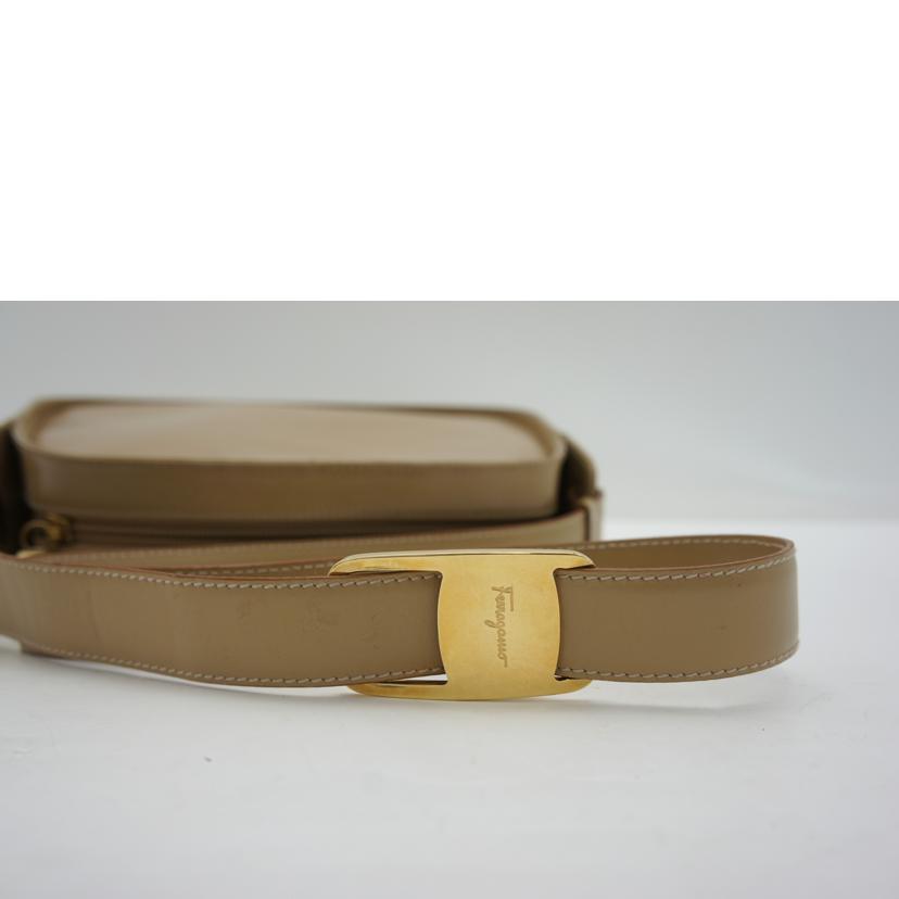 Salvatore Ferragamo サルバトーレフェラガモ/ショルダーバッグ//Bランク/81