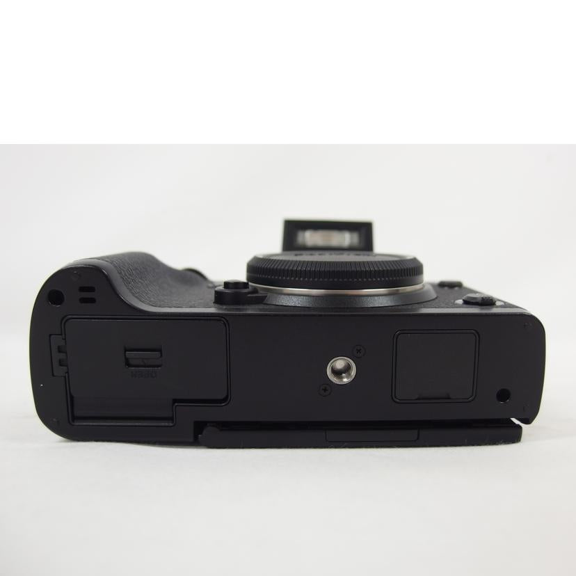 FUJIFILM フジフィルム/デジタルカメラボディ＋バッテリーグリップ/X-T3/ﾌﾞﾗｯｸ//8D001393/ABランク/04