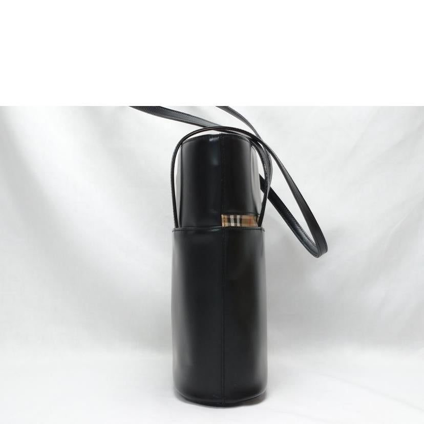 Burberrys バーバリー　ブラック トートバッグ バケツ型 BURBERRY BLUE LABEL トートバッグ ナイロン×レザー ブラック