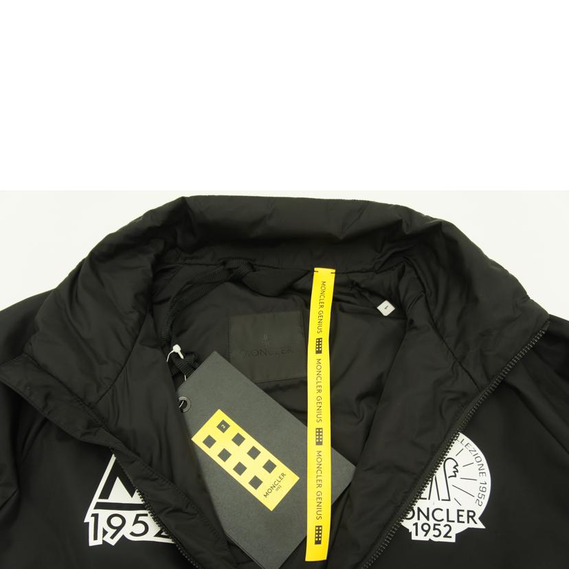 MONCLER モンクレール/OCTIS　GIUBBOTTO/G20921A00031//Aランク/94