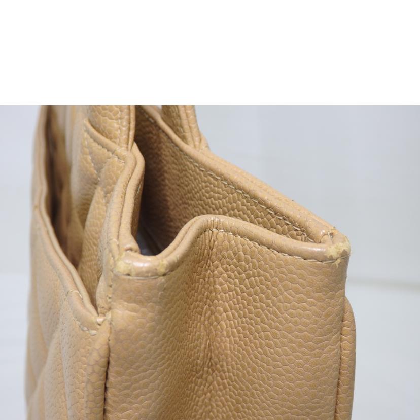 CHANEL シャネル/マトラッセキャビアスキントート／ココマーク／ベージュ／ゴールド金具//ｼﾘｱ****/ABランク/84