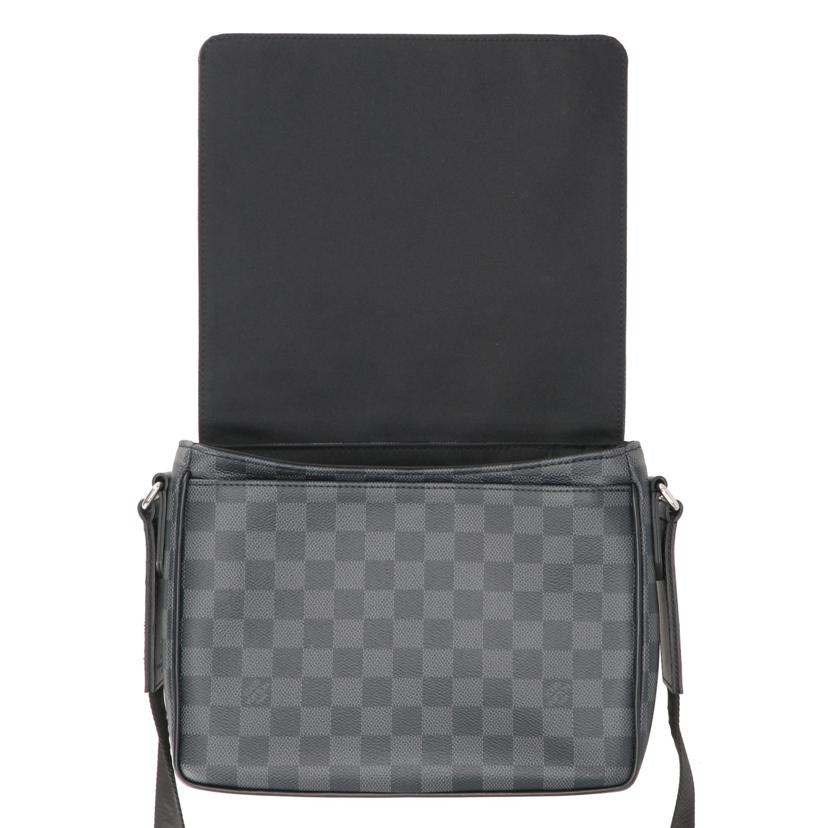 LOUIS VUITTON ルイヴィトン/ディストリクトPM /ダミエグラフィット/M42710//RFI*/Aランク/75