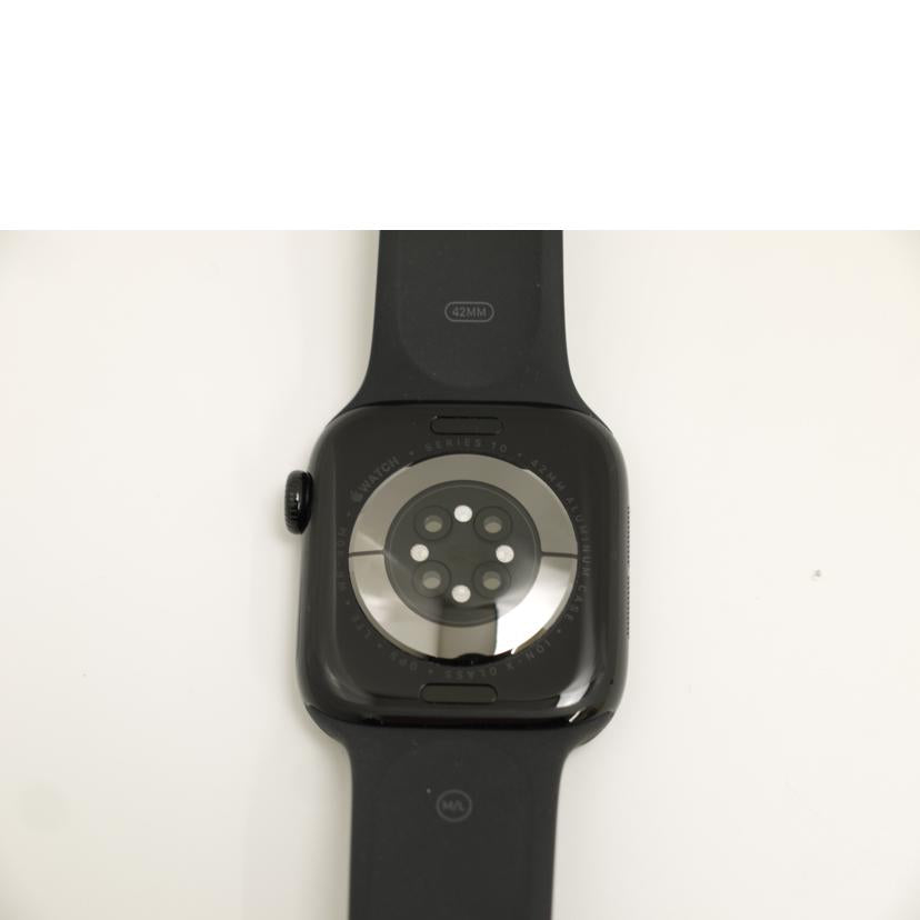 Apple アップル/Apple　Watch　Series　10　42mm　GPS＋Cellularモデル　［ジェットブラック・ブラックスポーツバンド］/MWX73J/A//F3DF09DP4L/Aランク/69