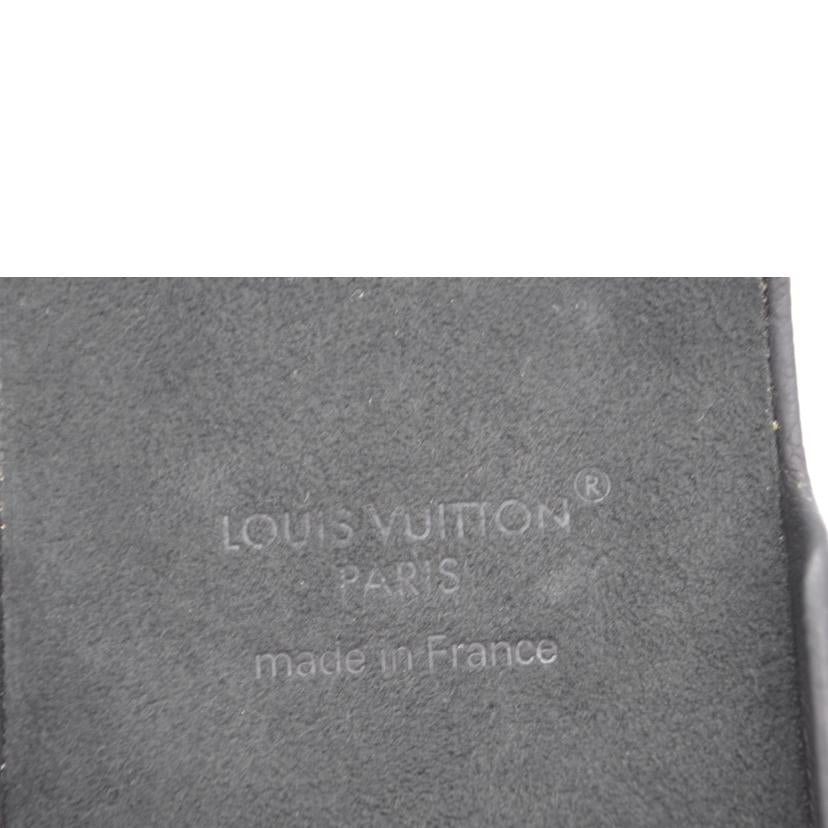 LV ルイヴィトン/iPhone・バンパー15PRO／モノグラム/M82887//SN4***/Bランク/89