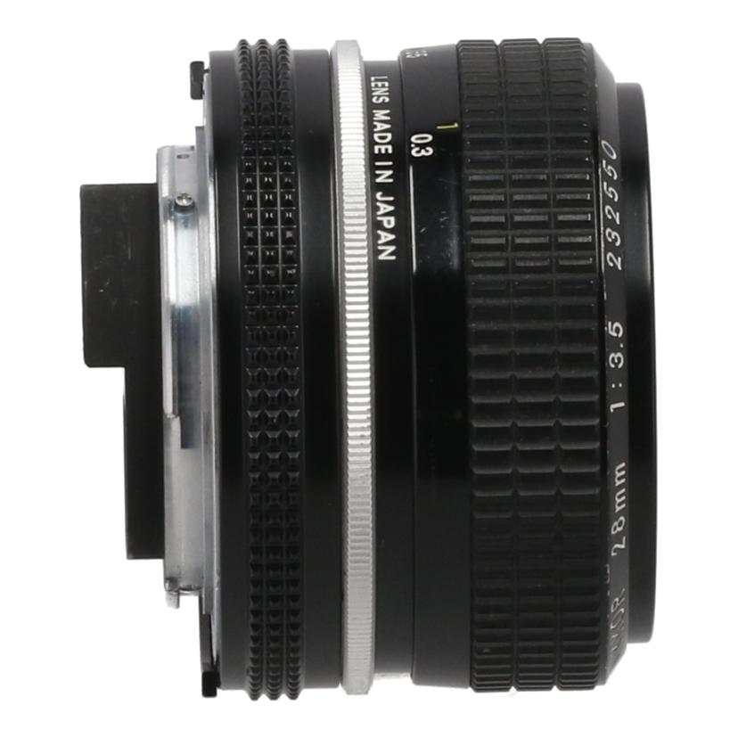 Nikon ニコン　/交換レンズ／28mm/Ai Nikkor 28mm F3.5//232550/Bランク/69