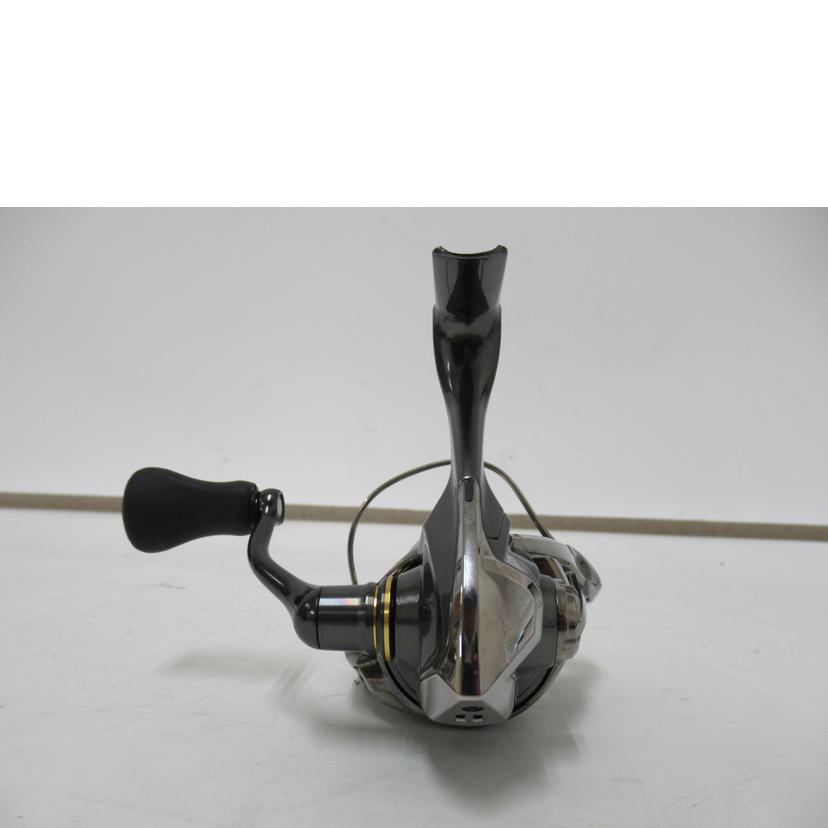 SHIMANO/スピニングリール／24ツインパワー　C2000S/046765//Aランク/63