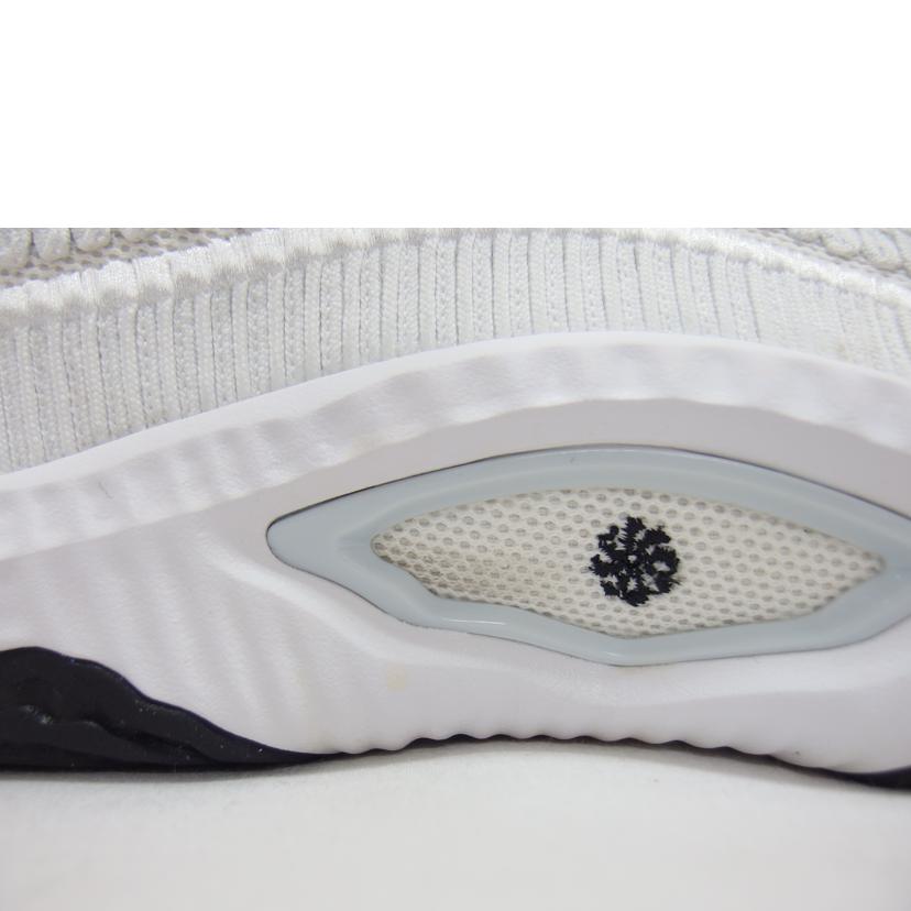 NIKE ナイキ/コズミックユニティ3/DV2757-100//ABランク/04