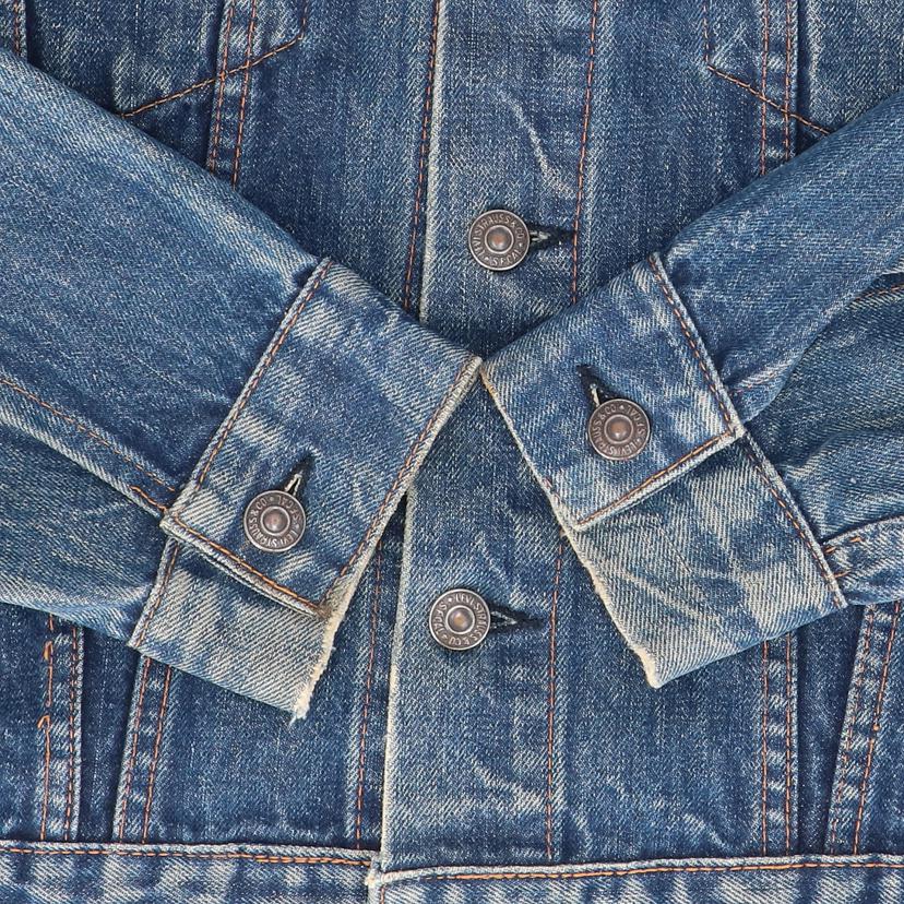 LEVI＇S LEVI'S/70505　／　ビッグE　／ケアタグ／　ボタン裏525//70505/ABランク/82