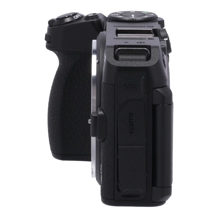 Nikon ニコン　/ミラーレス一眼　ボディ/Z30 ﾎﾞﾃﾞｨ//2003685/Aランク/71