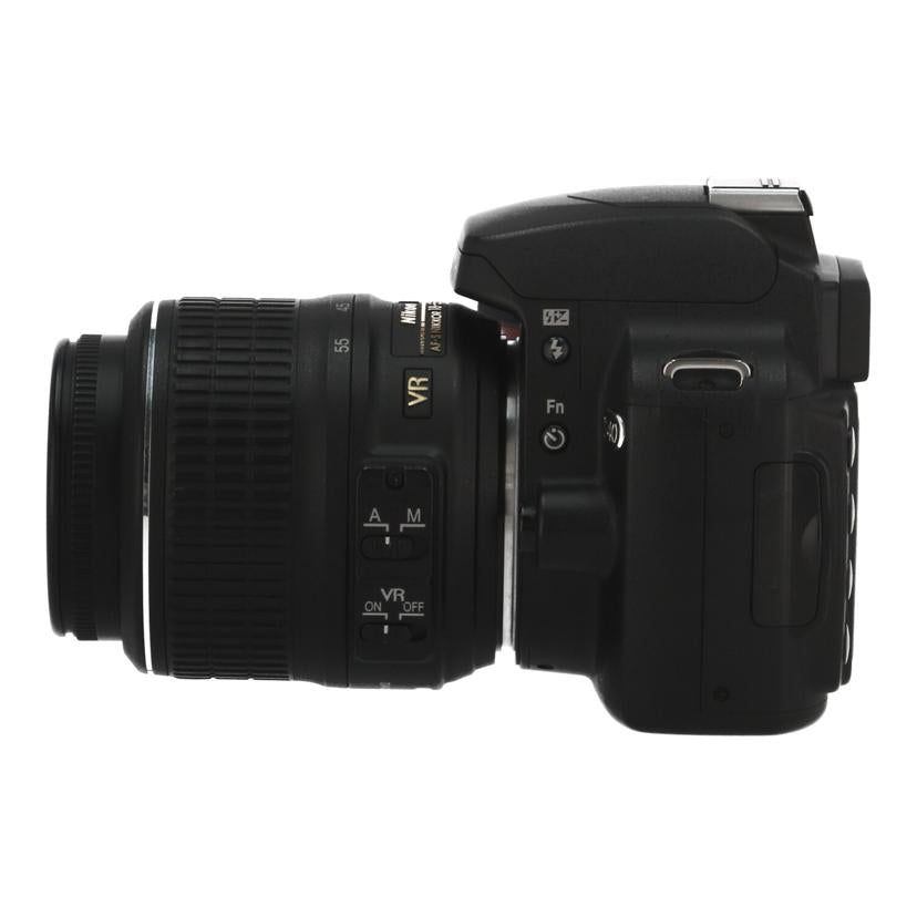 Nikon ニコン　/デジタル一眼　レンズキット/D40 ﾚﾝｽﾞｷｯﾄ//2166956/Bランク/84