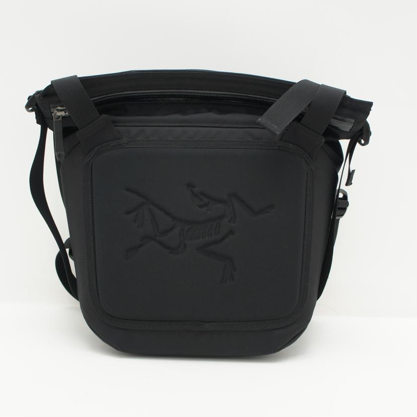 ARC＇TERYX アークテリクス/ARRO　8　SHOULDER　BAG/24019-124737//Aランク/24