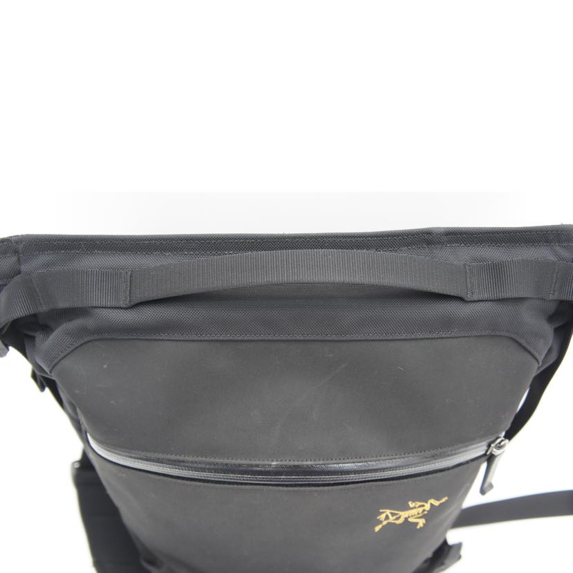 ARC＇TERYX アークテリクス/ARRO　8　SHOULDER　BAG/24019-124737//Aランク/24