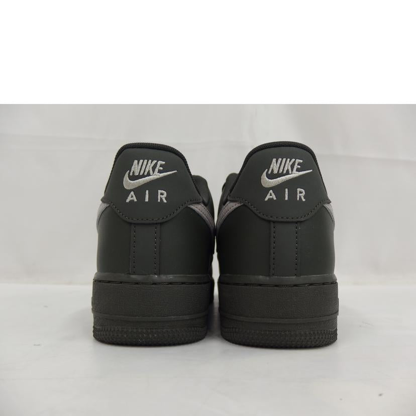 NIKE NIKE/AIR FORCE1’07/緑灰/IV5732-001//ｻｲｽﾞ27cm/Aランク/82