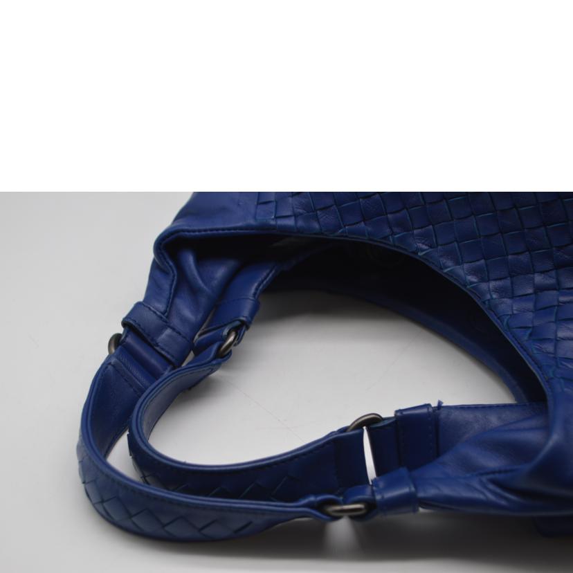 BOTTEGA　VENETA　 ボッテガ・ヴェネタ/イントレチャートカンパーナミディアムレザーハンド/125787//WPE*************/Aランク/89