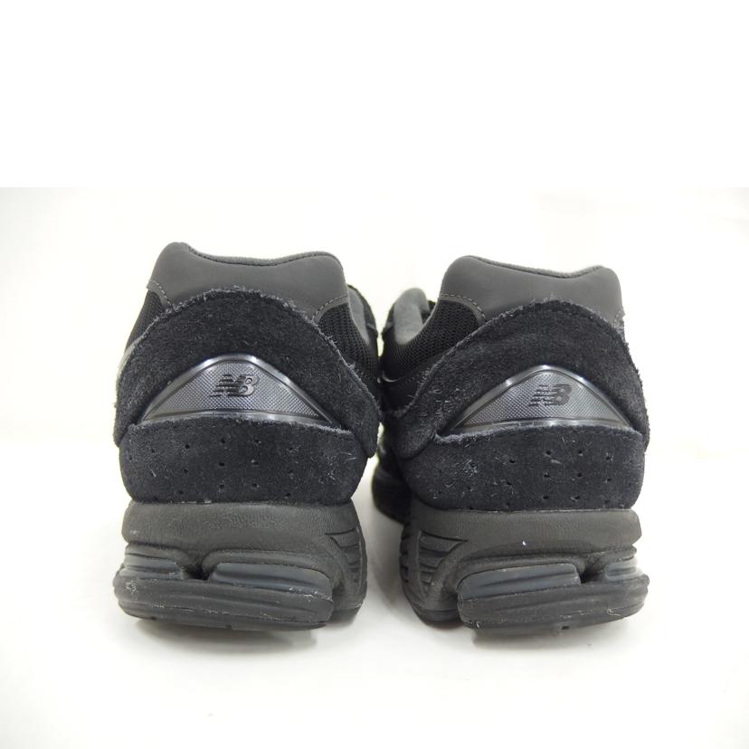 New　Balance　 ニューバランス/New　Balance　2002R　／Triple　Black/U2002RBL//BCランク/82