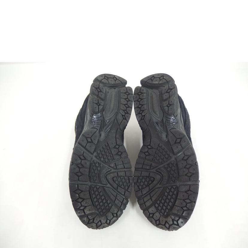 New　Balance　 ニューバランス/New　Balance　2002R　／Triple　Black/U2002RBL//BCランク/82