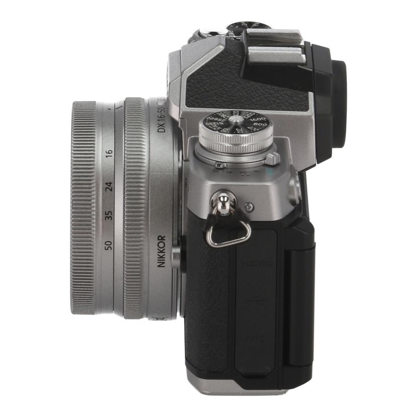 Nikon ニコン　/ミラーレス一眼　レンズキット/Z fc 16-50 VR ﾚﾝｽﾞｷｯﾄ//2031970/Bランク/04