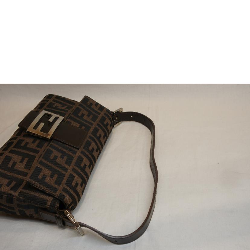 FENDI フェンディ/マンマバケット／ズッカ柄//Aランク/92
