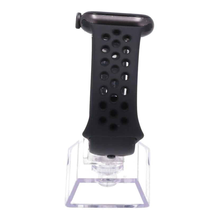 Apple　 アップル　/AppleWatch　Nike　SE　GPS　40mm/MKQ33J/A//H4HHF16BQ1N1/Bランク/77