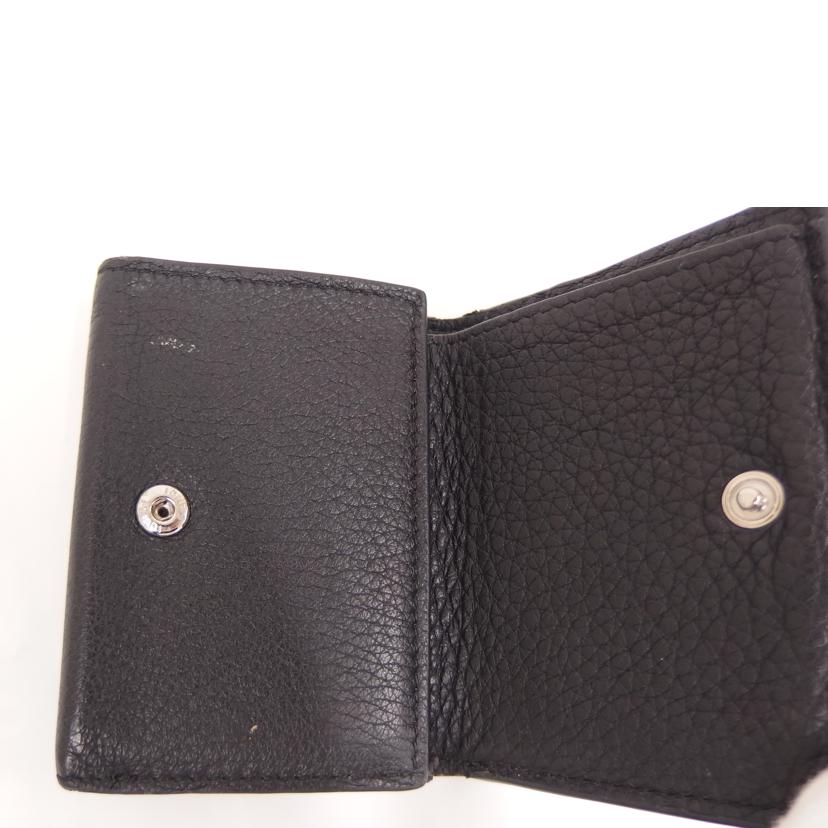 FENDI ﾌｪﾝﾃﾞｨｰ/セレリア三つ折り財布//Bランク/82