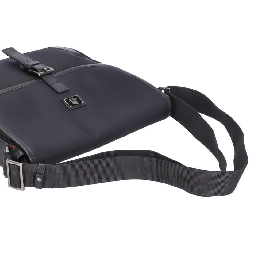 【良品】バーバリー　メッセンジャーバッグ　ショルダー　黒　ノバチェック　ナイロン BURBERRY バーバリー/ブランドバッグ・小物｜WonderREX-ONLINE
