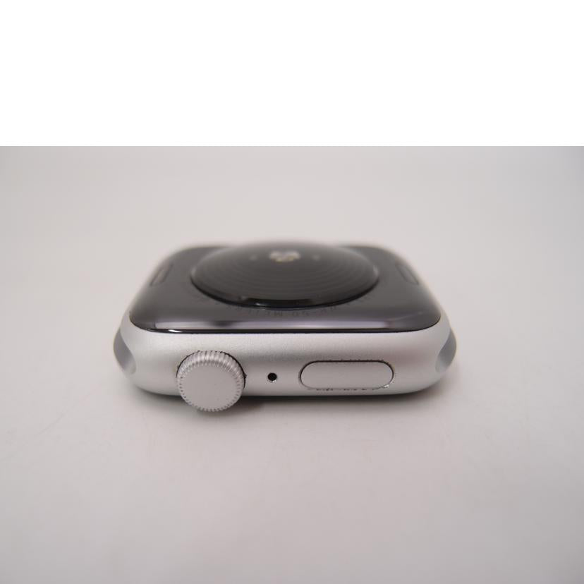 Apple　 アップル　/Apple　Watch　SE　GPS　44mm/MKQ43J/A//G99G78MNQ07W/Bランク/69