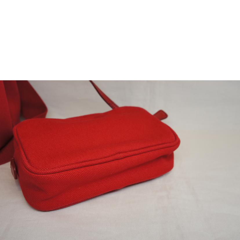 PRADA プラダ/カナパ2WAY／ポーチ付／グロメットキャンバス／パンチングスタッズ／レッド/1BA439//14/*/Aランク/92