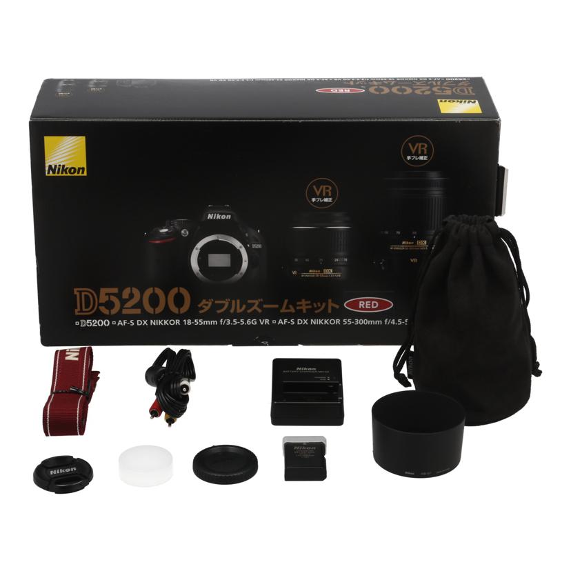 Nikon ニコン　/デジタル一眼　ダブルズームキット/D5200  ﾀﾞﾌﾞﾙｽﾞｰﾑｷｯﾄ//2005206/Bランク/69
