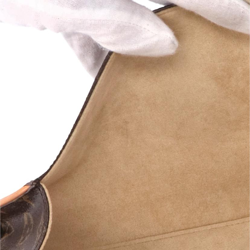 LOUIS　VUITTON ルイ・ヴィトン/ポシェット・ツインGM／モノグラム/M51852//FL1***/Aランク/09