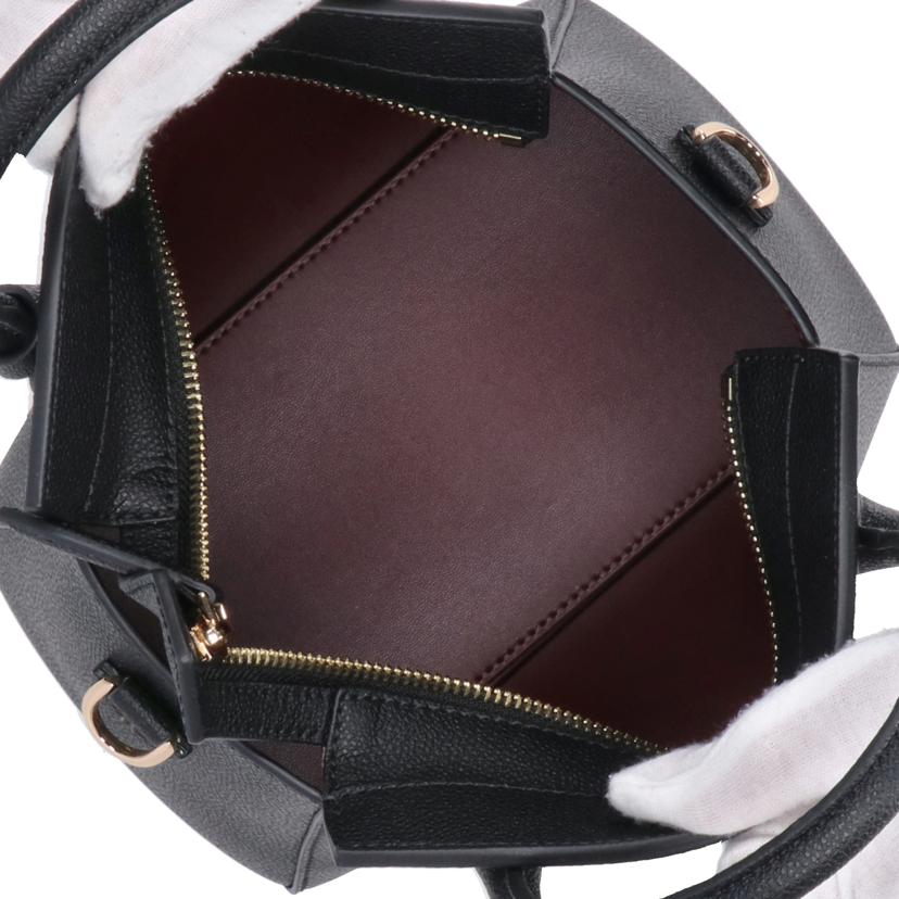 CHARLES＆KEITH チャールズアンドキース/ダブルハンドル　トラペーズトートバッグ/CK2-30271265//SAランク/05