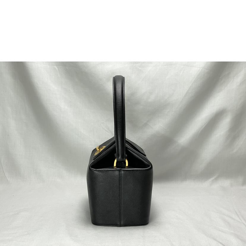 GIVENCHY/ターンロック　ハンドバッグ//BCランク/52