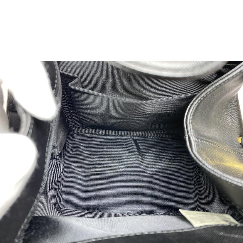 GIVENCHY/ターンロック　ハンドバッグ//BCランク/52