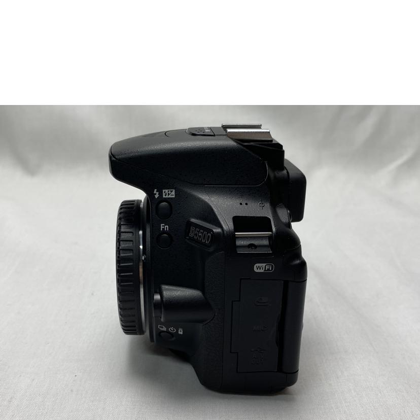 Nikon ニコン/デジタル一眼レフ　ダブルズームキット/D5500//2058180/Bランク/52