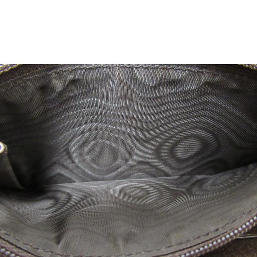 GUCCI/ラウンドファスナー長財布／オフディアGG/523154//525***/ABランク/63