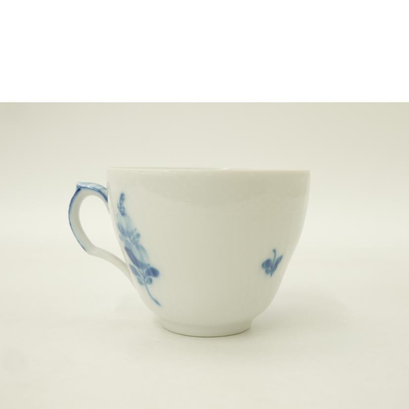 ロイヤルコペンハーゲン ロイヤルコペンハーゲン/ロイヤルコペンハーゲン　ブルーフラワー　カップ＆ソーサー//Aランク/69