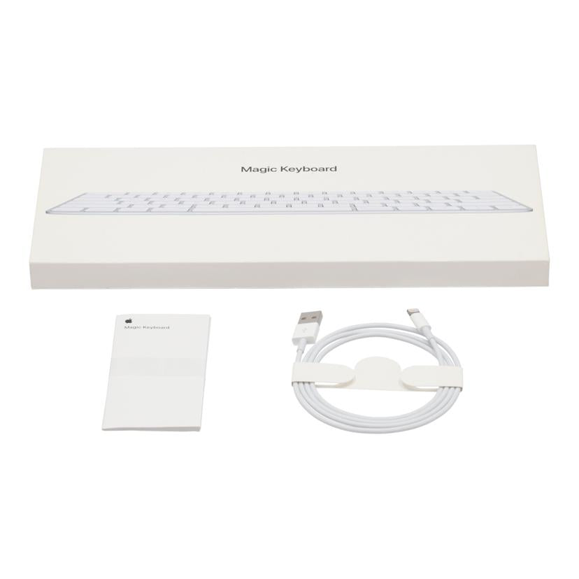 Apple アップル　/Magic　Keyboard（JIS）/MLA22LL/A//F0T828601H1J1XLAR/Bランク/65