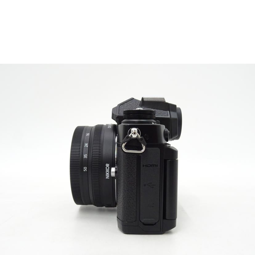 Nikon ニコン /ミラーレス一眼 レンズキット/Z fc 16-50 VRﾚﾝｽﾞｷｯﾄ//2066590/Aランク/69