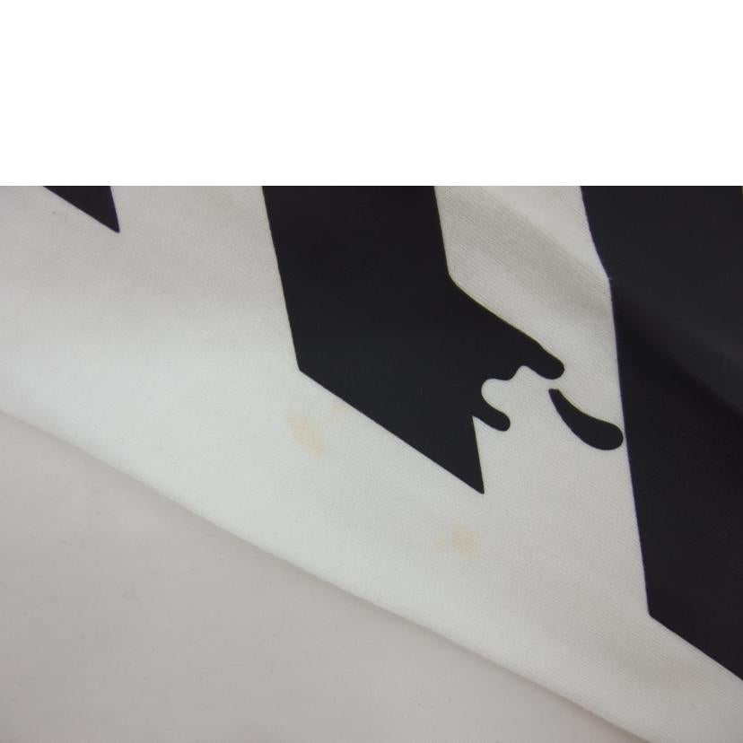 OFF－WHITE オフホワイト/DRIPPING　ARROWS／長袖Tシャツ/OMAB001R20185005//Bランク/04