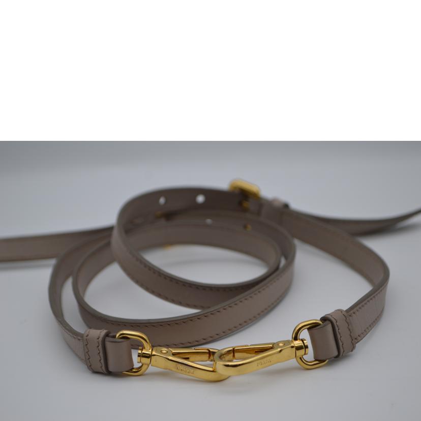 PRADA プラダ/ソフトカーフ2wayレザーハンド／パミス/BN2243//25/Bランク/89
