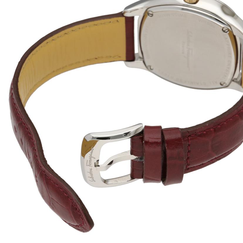 Salvatore　Ferragamo サルヴァトーレフェラガモ/クォーツ時計/F42010017//F42*************/Aランク/09