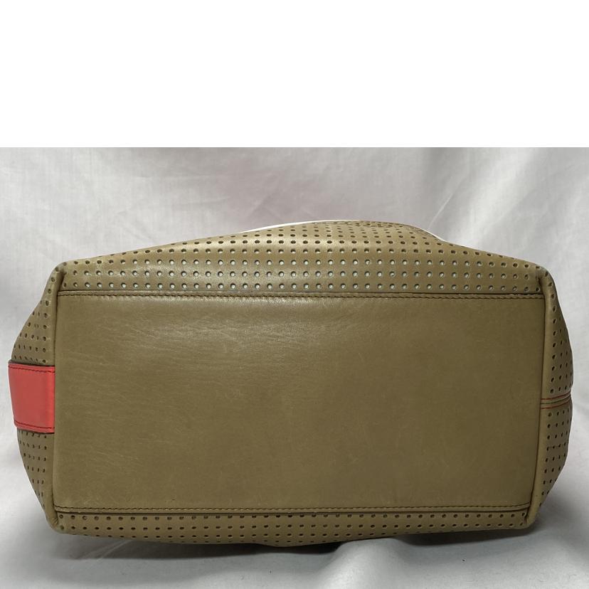 COACH コーチ/レガシーパーフォレーテッドショルダーバッグ/22412//K12**/Bランク/52