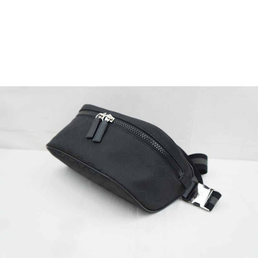 GUCCI グッチ/GGナイロン　ボディバック/449182//520***/Aランク/67