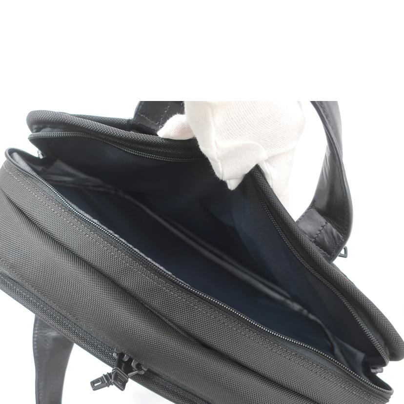 TUMI トゥミ/ビジネスバッグ　2WAY　ブラック/026132D2//SAランク/65