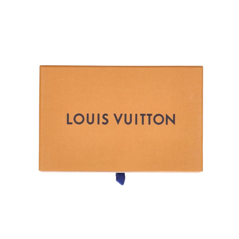 LOUIS　VUITTON ルイヴィトン/ポルトフォイユ・カプシーヌ／ノワールスタッズ/M63211//NZ4***/ABランク/93