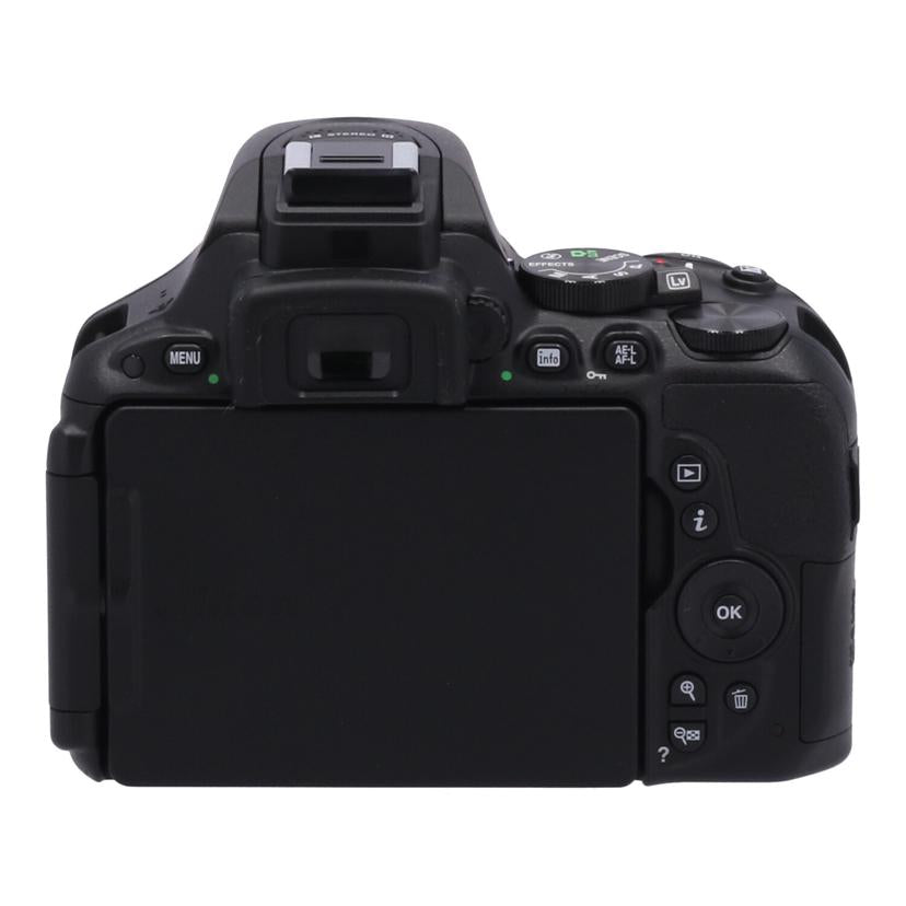 Nikon ニコン　/デジタル一眼　　ダブルズームキット/D5500  ﾀﾞﾌﾞﾙｽﾞｰﾑｷｯﾄ//2122937/Bランク/71