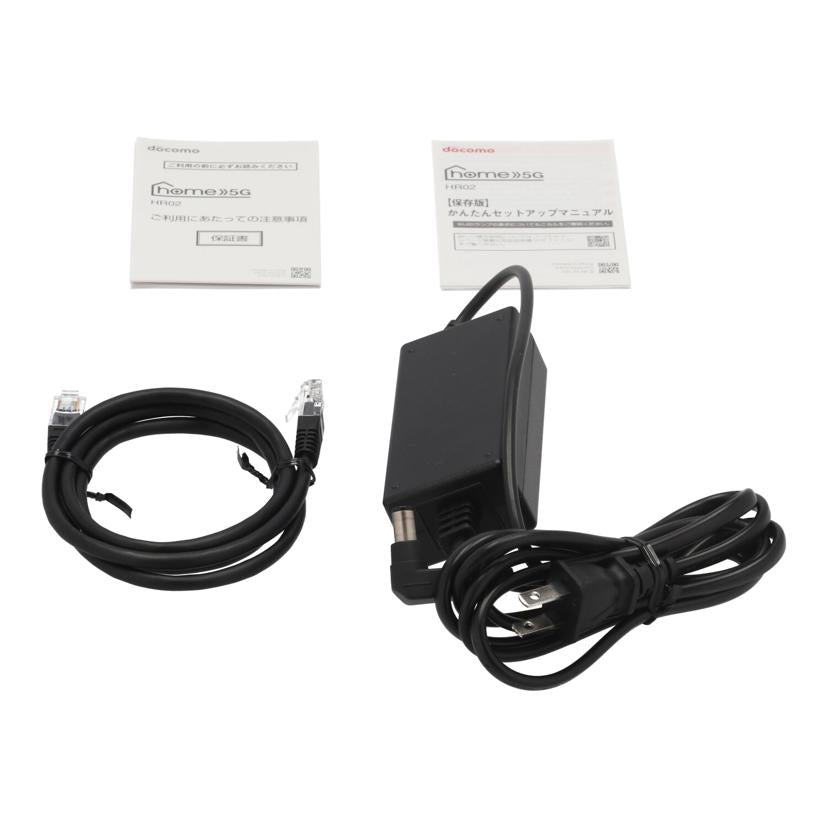 SHARP　docomo シャープ　/5G　Wi－Fiホームルーター/HR02//355996485932313/Bランク/09