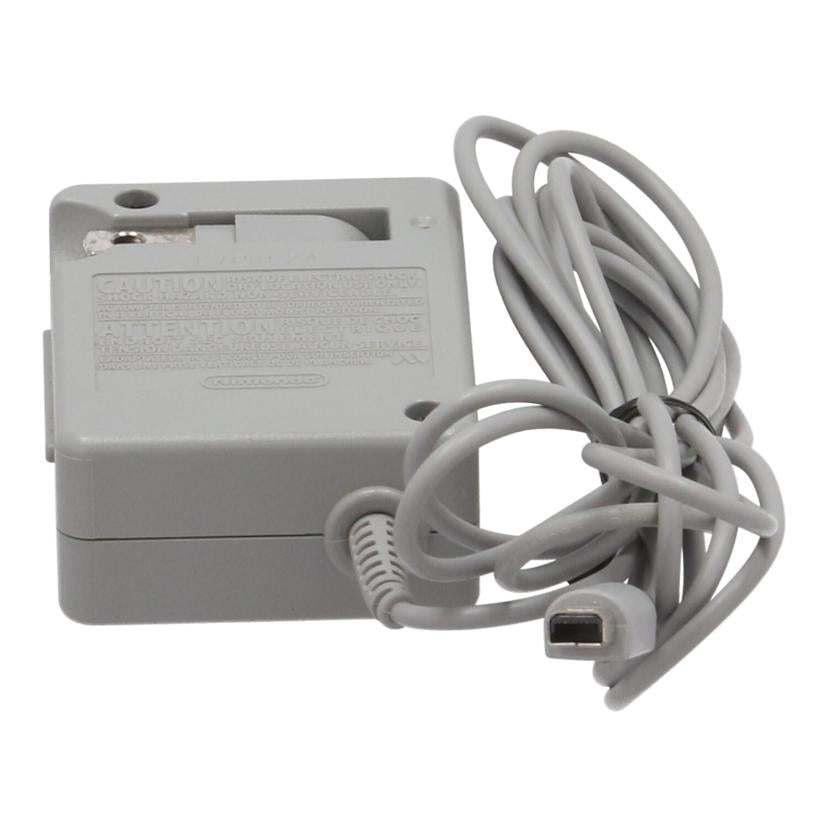 NINTENDO 任天堂 ニンテンドー　/Nintendo　2DS　本体/FTR-001//AJM102330401/Bランク/24