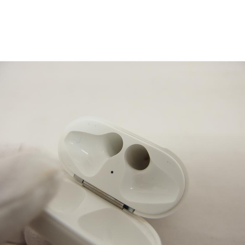 Apple アップル/Air　Pods　第2世代/MV7N2J/A//GRPYKS9KLX2Y/Bランク/04